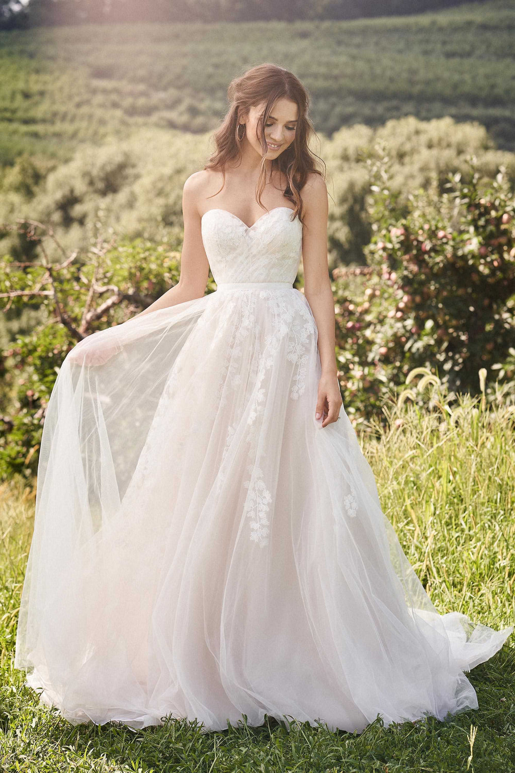 Vestido de Novia Lilian West 66140 1808 AVR