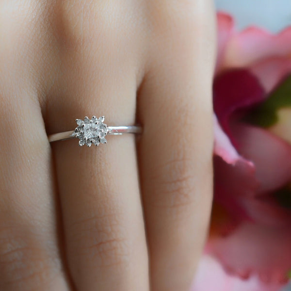 Anillo de Compromiso Diamantes Oro 14k 21219o