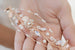 Tocado Guía Flexible Rose Gold con Perlas y Cristal TRG01